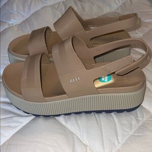 Reef Water vista higher